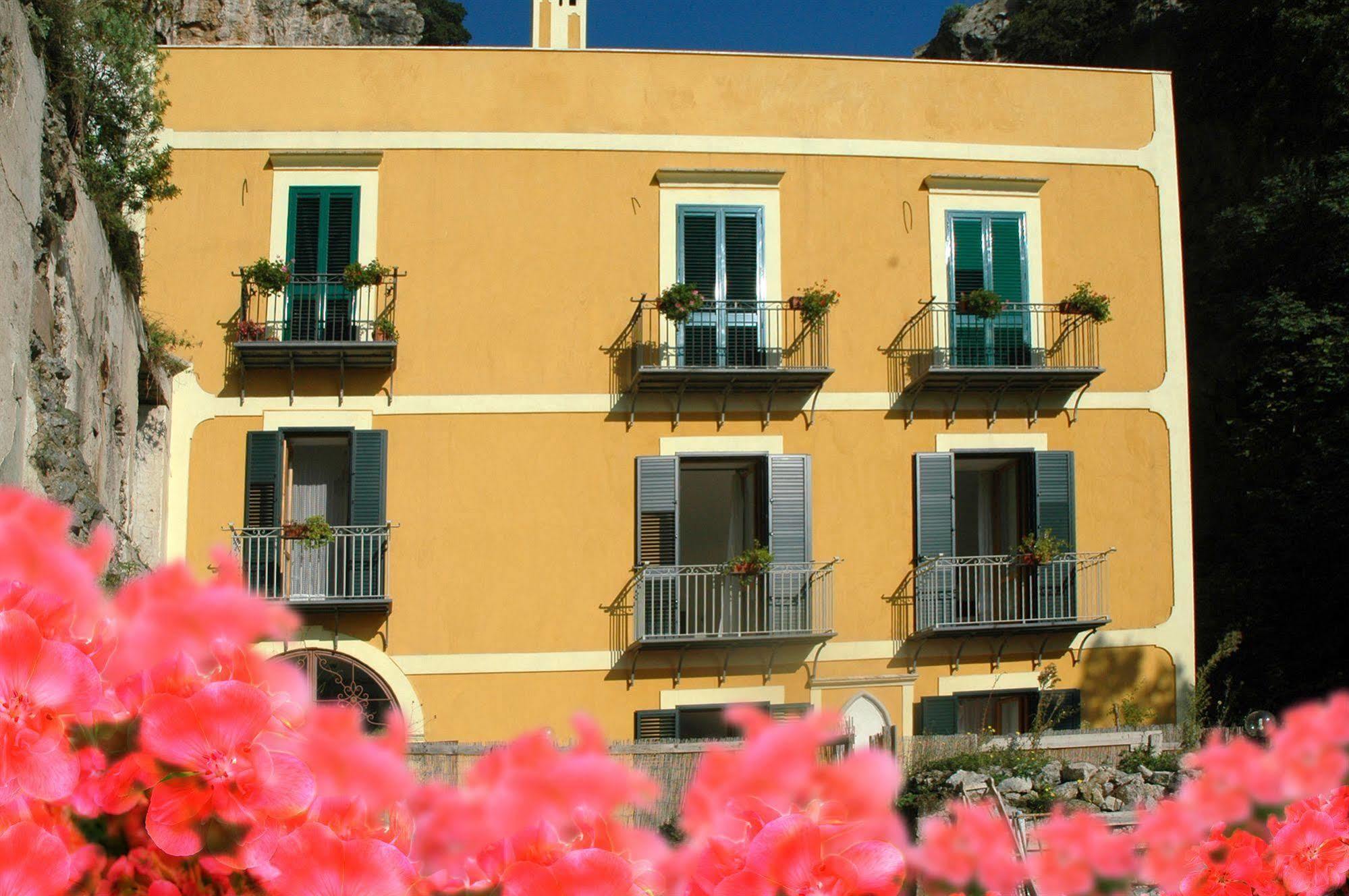 Hotel L'Argine Fiorito Atrani Exterior photo